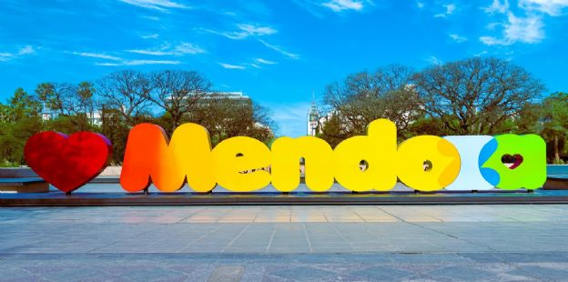 Informe de Coyuntura Cuyo - Mendoza: Comercio: ¿Se vende más?